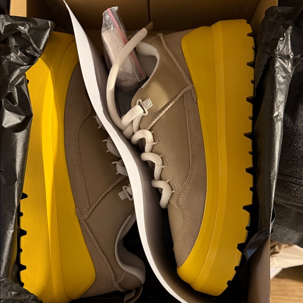UGG Men's Sneakers with Yellow and Tan Design